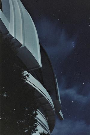 hale telescope dome at night