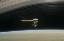 Cassini flies between Saturn and its rings