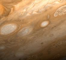 Voyager 1 view of white oval storms on Jupiter