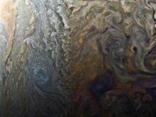 Juno view of Jupiter's clouds