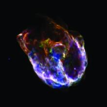 Supernova remnant N132D in the Large Magellanic Cloud